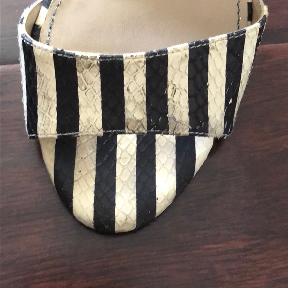 Real Italian leather black/white stripe pumps - Picture 7 of 7